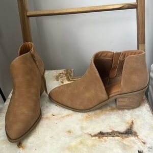 Cynthia Rowley Booties